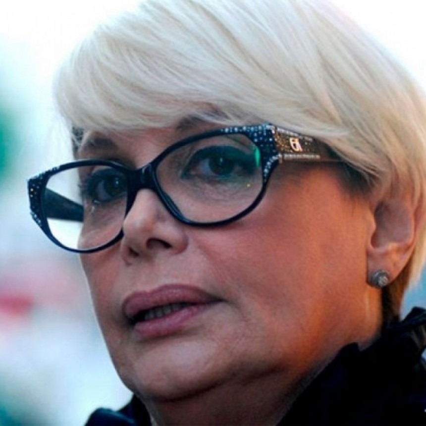 CARMEN BARBIERI EN COMA FARMACOLÓGICO