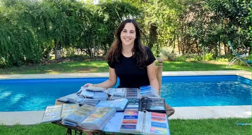 Bernarda Cousillas, la mujer que colecciona documentos y tarjetas de crédito
