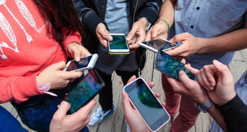 Coordinan acciones para mejorar la salud mental de adolescentes