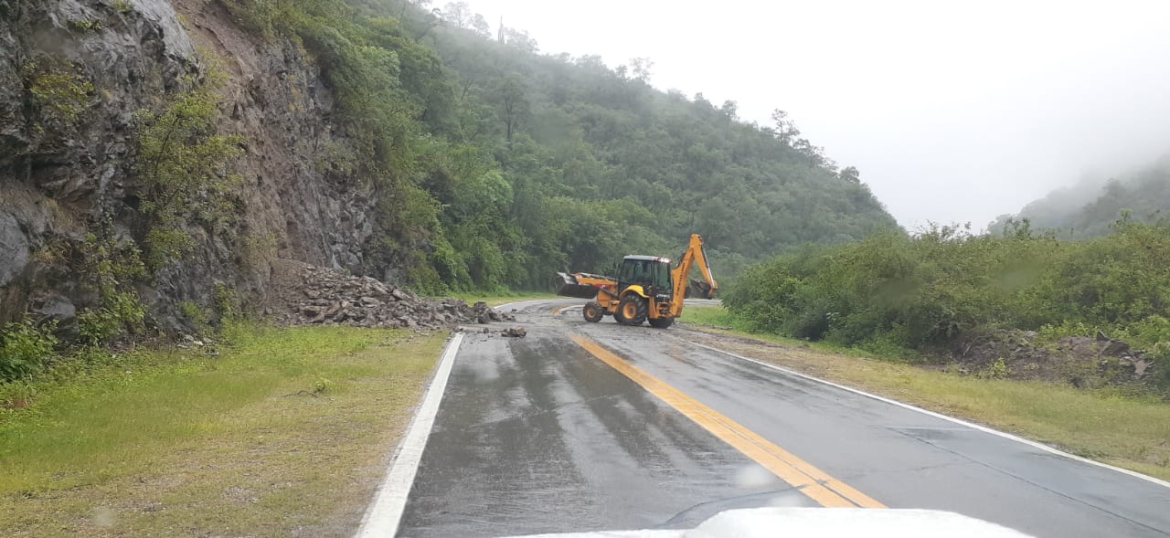 PRECAUCIÓN PARA CIRCULAR POR EL TOTORAL Y LA CEBILA 