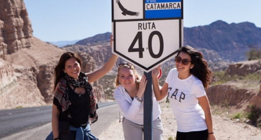 FUERTE CAIDA EN LA ACTIVIDAD TURISTICA