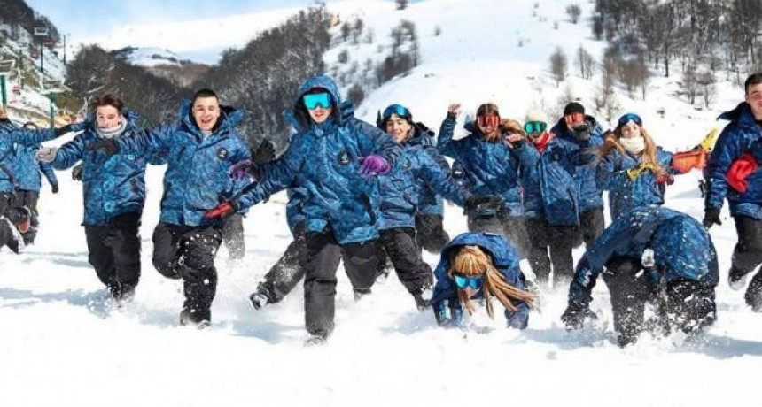 VUELVEN MAS EGRESADOS CON CORONAVIRUS DE BARILOCHE
