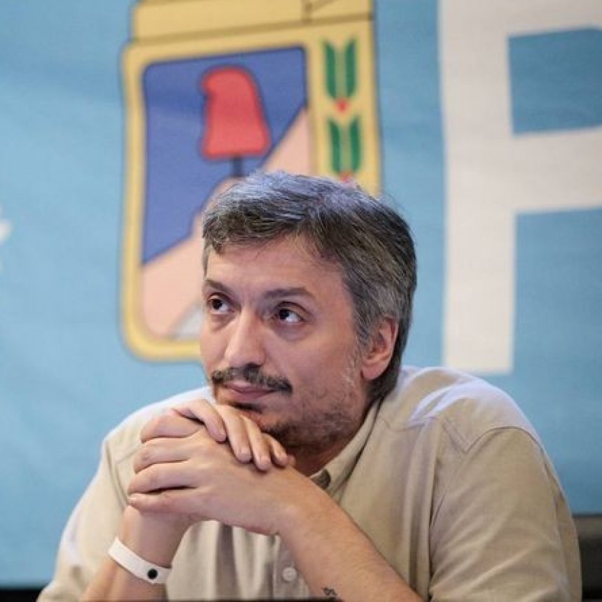 RENUNCIO MAXIMO KIRCHNER