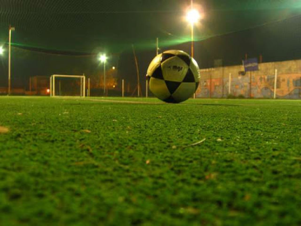MURIÓ JUGANDO AL FUTBOL