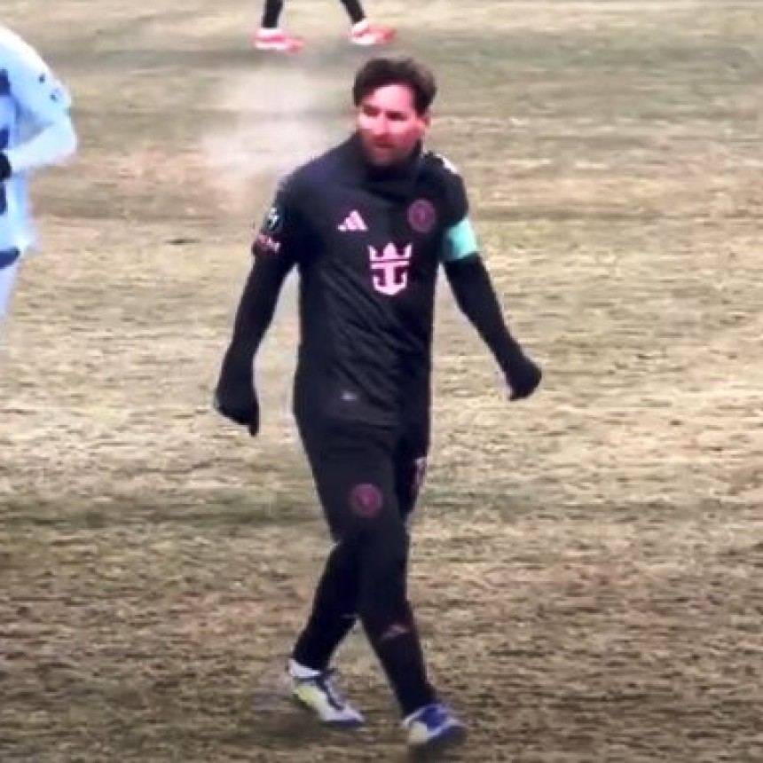 Su gol desde diferentes ángulos, el gesto contra el frío extremo y su táctica para combatirlo: el show de Messi bajo cero con Inter Miami