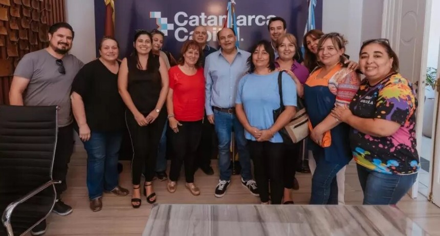 Docentes municipales de la Capital acordaron un aumento salarial
