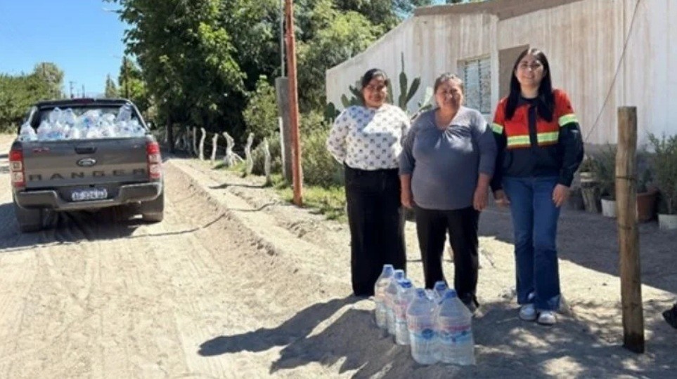 Temporal en Fiambal&aacute;: asisten a m&aacute;s de 120 familias tras las fuertes lluvias