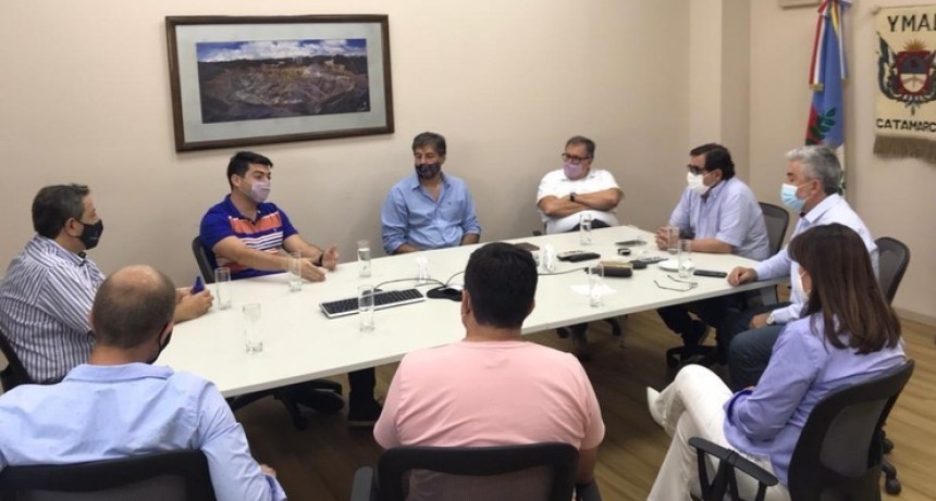 REUNION DE YMAD CON REPRESENTANTES DE LA FEDERACIÓN ECONÓMICA Y CASEMICA