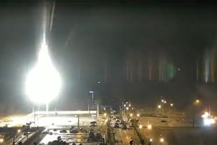 RUSIA ATACÓ UNA CENTRAL NUCLEAR 