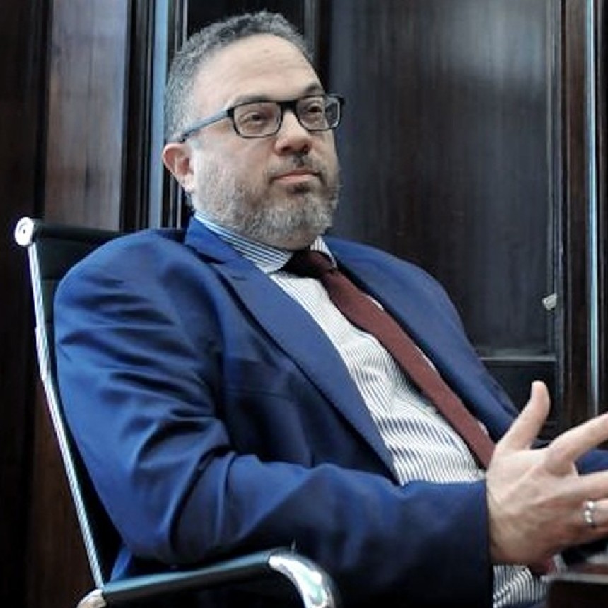 EL MINISTRO KULFAS VISITO LA PLANTA DE LIVENT