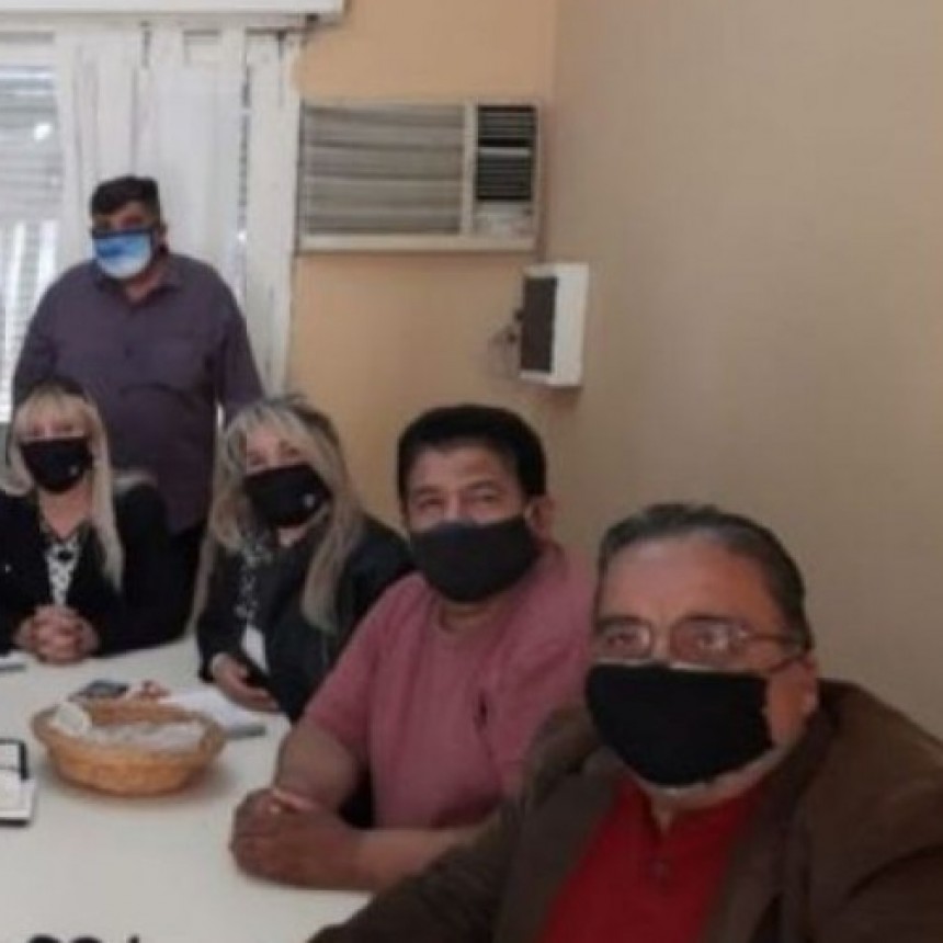 ACUERDO CON LOS DOCENTES DE LA PROVINCIA