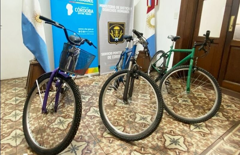 Presos de Bouwer repararon bicicletas que serán usadas por vecinos y turistas