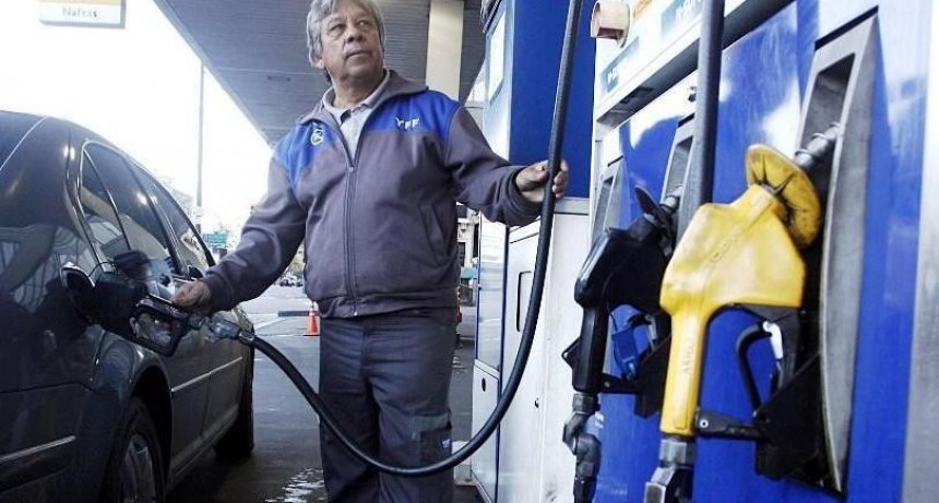 YPF aumenta 3,8% el precio de sus combustibles a partir de este jueves: cuánto costará el litro