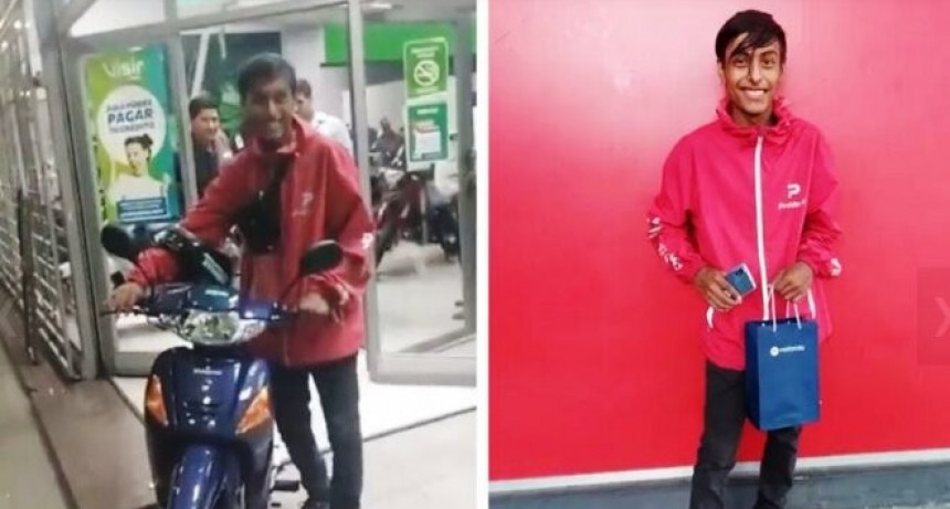 Es delivery y sus compañeros le consiguieron una moto y un celular para trabajar