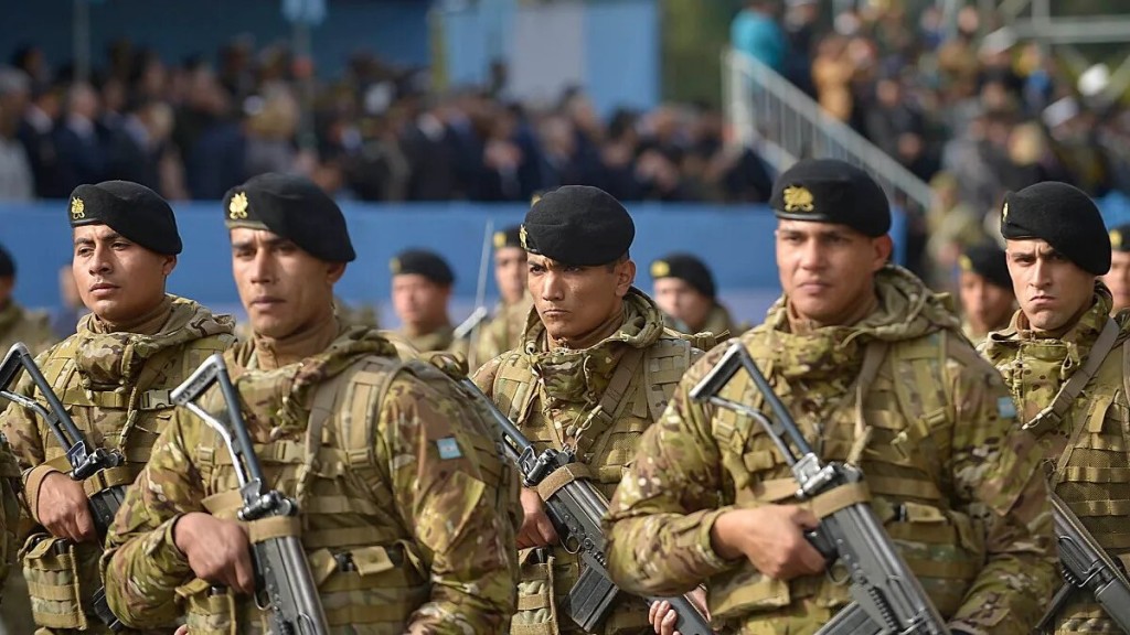 El Gobierno promoverá una reforma en la ley de Seguridad Interior para que las Fuerzas Armadas tengan facultades adicionales