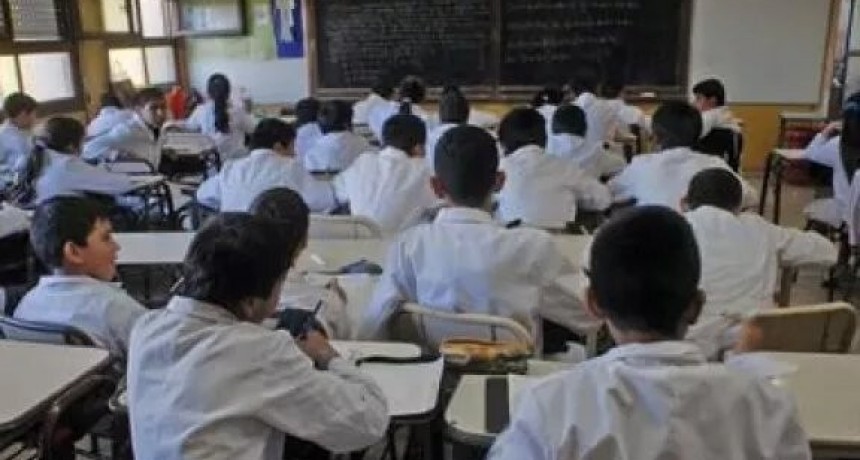 Según la UCA, 6 de cada 10 niños y adolescentes escolarizados son pobres en Argentina