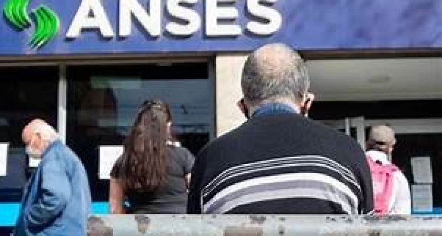 El Gobierno pagará un nuevo bono de 70 mil pesos a jubilados en abril