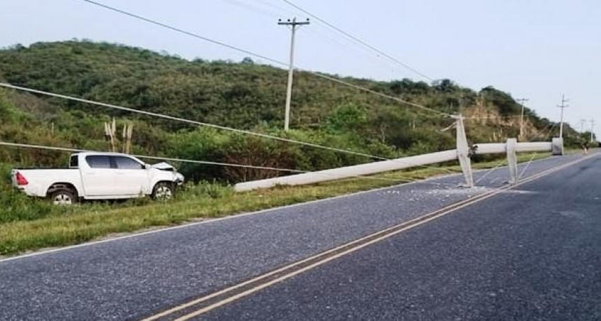 Accidente automovilístico deja sin luz a Balcozna