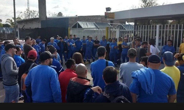 Electrolux reabri&oacute; retiros voluntarios en Rosario y la respuesta de los trabajadores sorprendi&oacute; por su magnitud