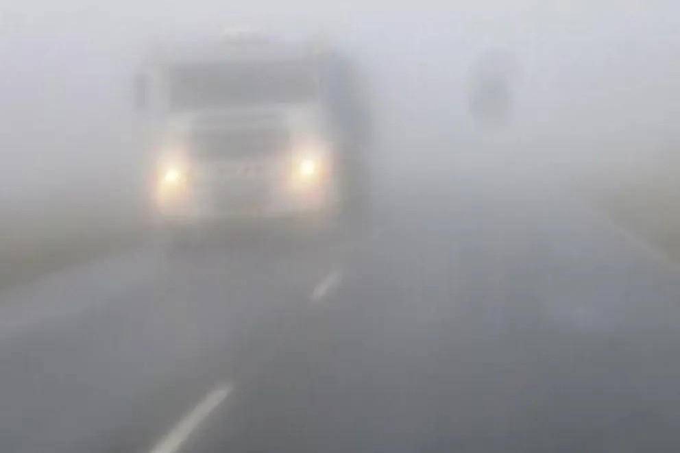 Alerta en rutas de Catamarca por derrumbes y bancos de niebla