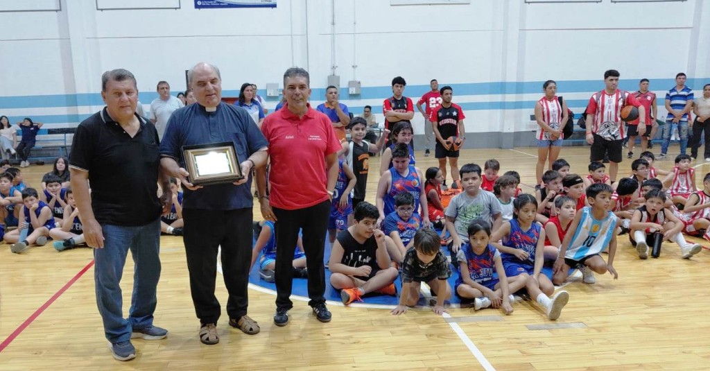 El Torneo Preparaci&oacute;n de B&aacute;squet llevar&aacute; el nombre del Bicentenario del Beato Mamerto Esqui&uacute;