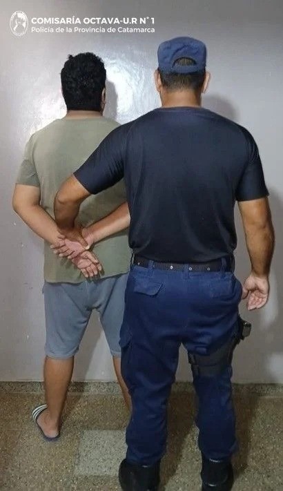 Detienen a un hombre tras ofrecerle dinero a una ni&ntilde;a para que suba a su auto