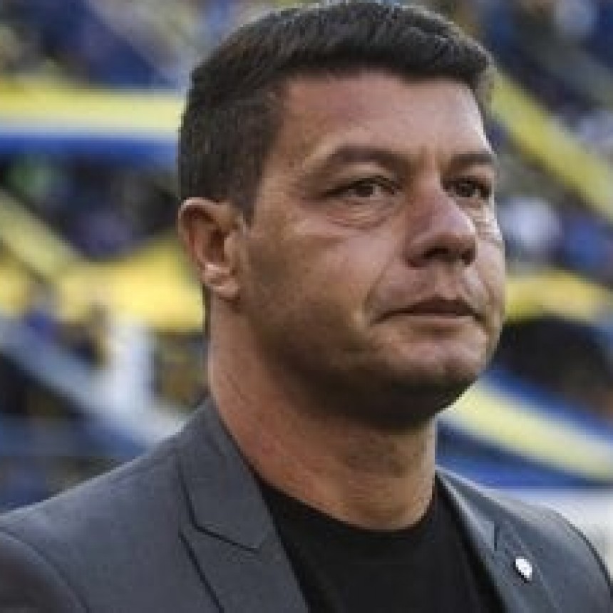BATTAGLIA UN PIE AFUERA DE BOCA