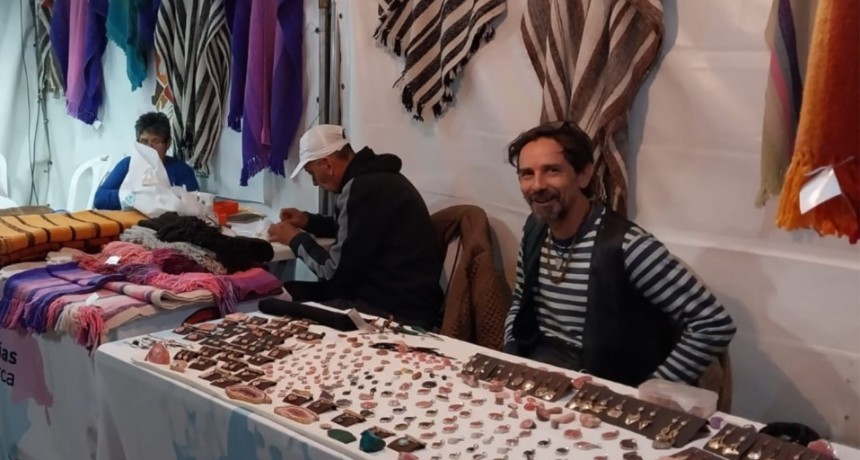 Artesanos catamarqueños exponen en Uruguay