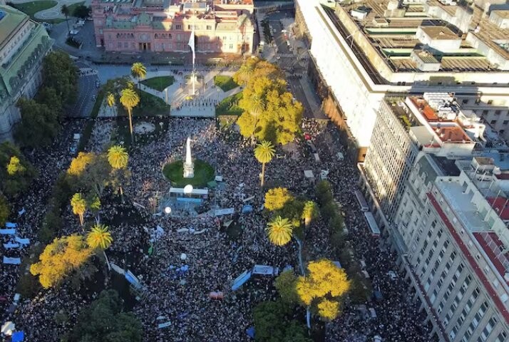 Argentina vivió una de las mayores protestas en 20 años contra la 