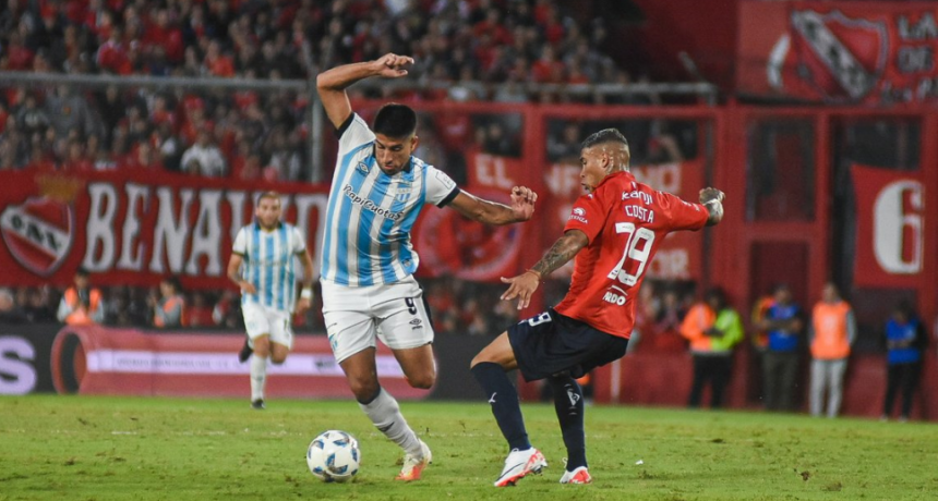 Independiente rescató un empate en el final con Atlético Tucumán