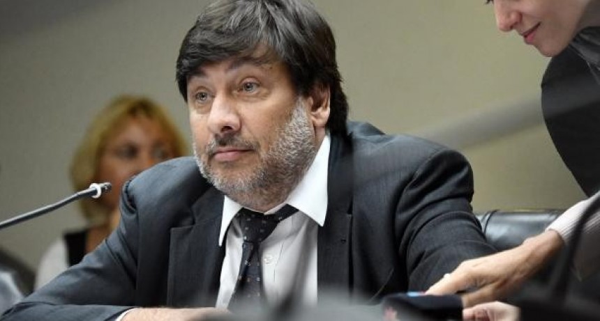 El necochense Freiler denunció penalmente a Javier Milei