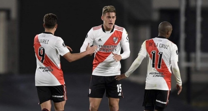 RIVER PERDIÓ, PERO IGUAL SE METIÓ EN OCTAVOS 