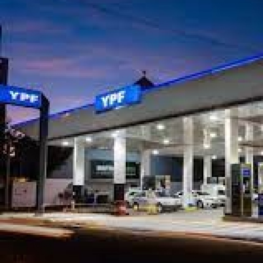 YPF ADHIRIO AL INCREMENTO DE COMBUSTIBLES