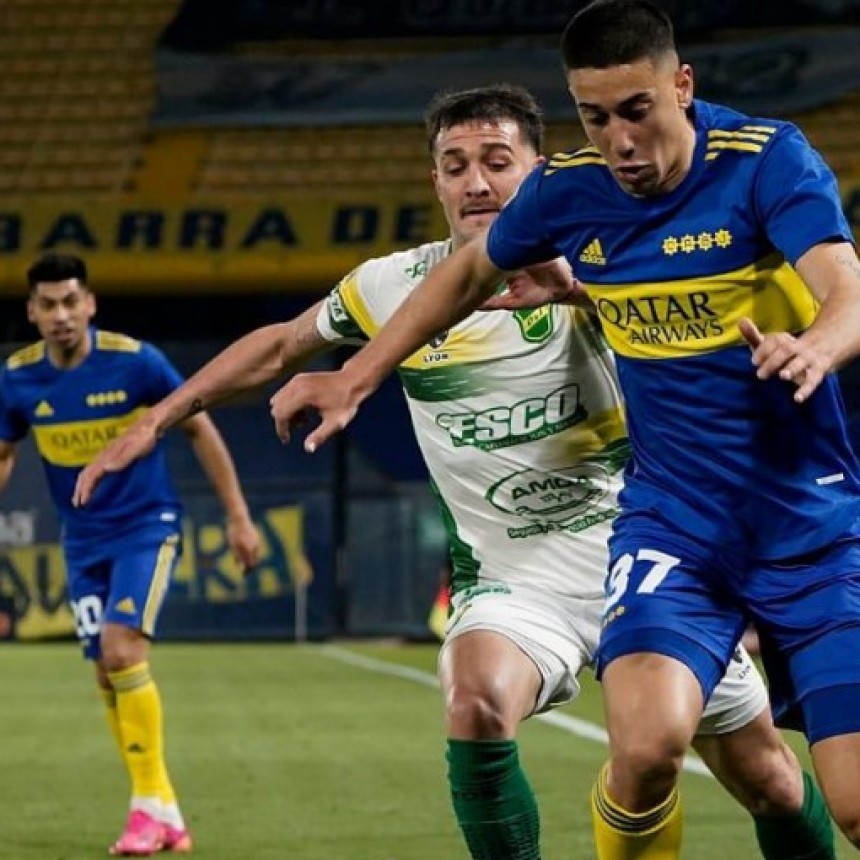 BOCA RECIBE A DEFENSA EN LA BOMBONERA