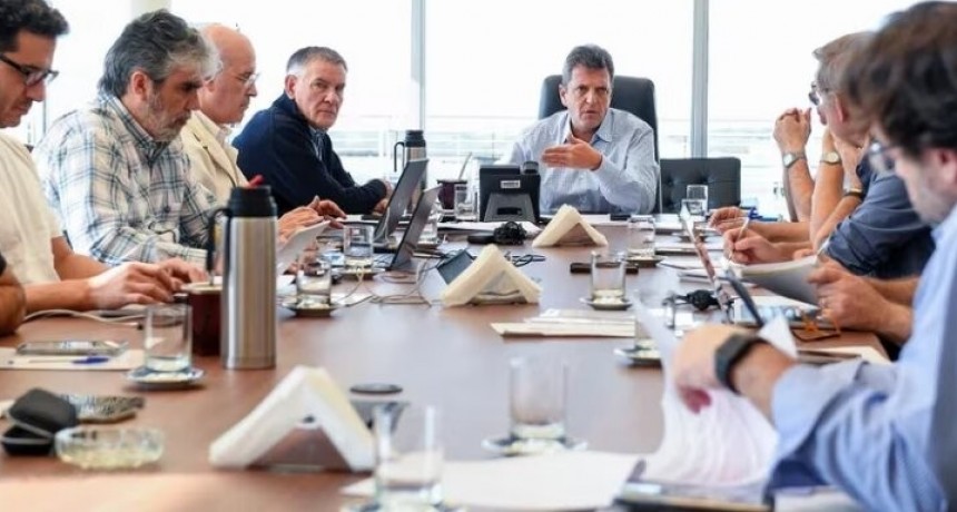 FMI: el Gobierno apura la negociación y espera anunciar el acuerdo técnico de metas y desembolsos a mediados de junio