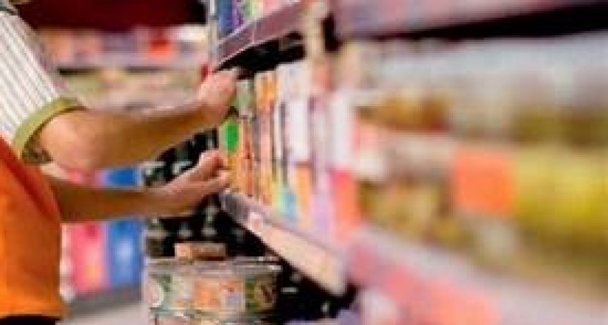 Aumentará el sueldo del empleado de comercio a partir de junio