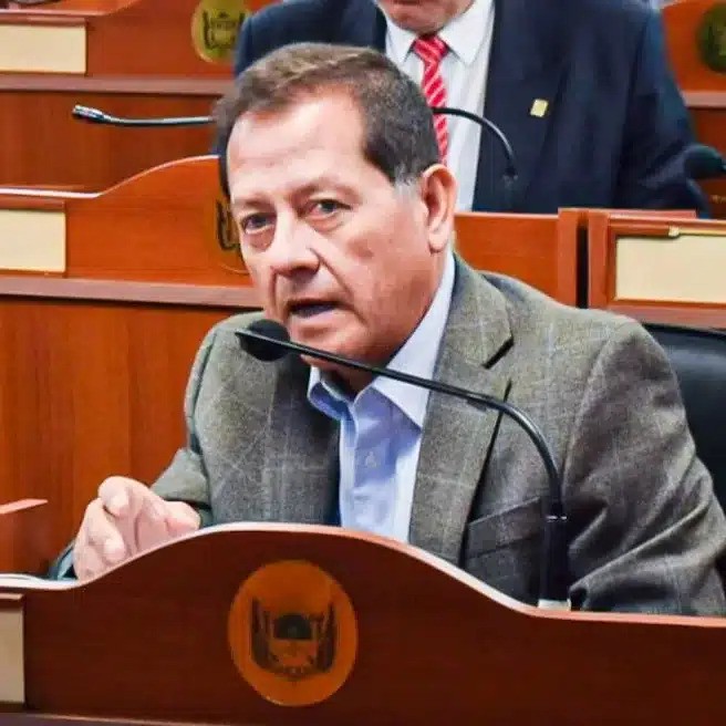 Tensión institucional en Catamarca: cuestionan decretos y nombramiento de Mera como Defensor del Pueblo