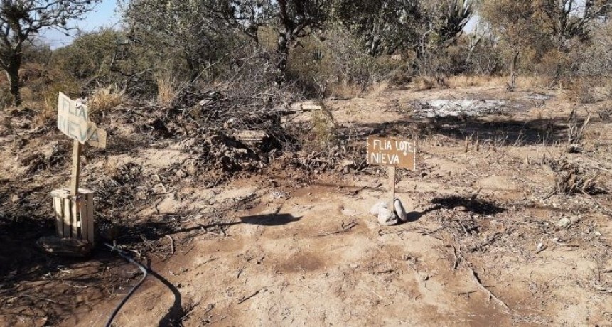 10 FAMILIAS USURPAN VIVIENDAS EN LA PROVINCIA