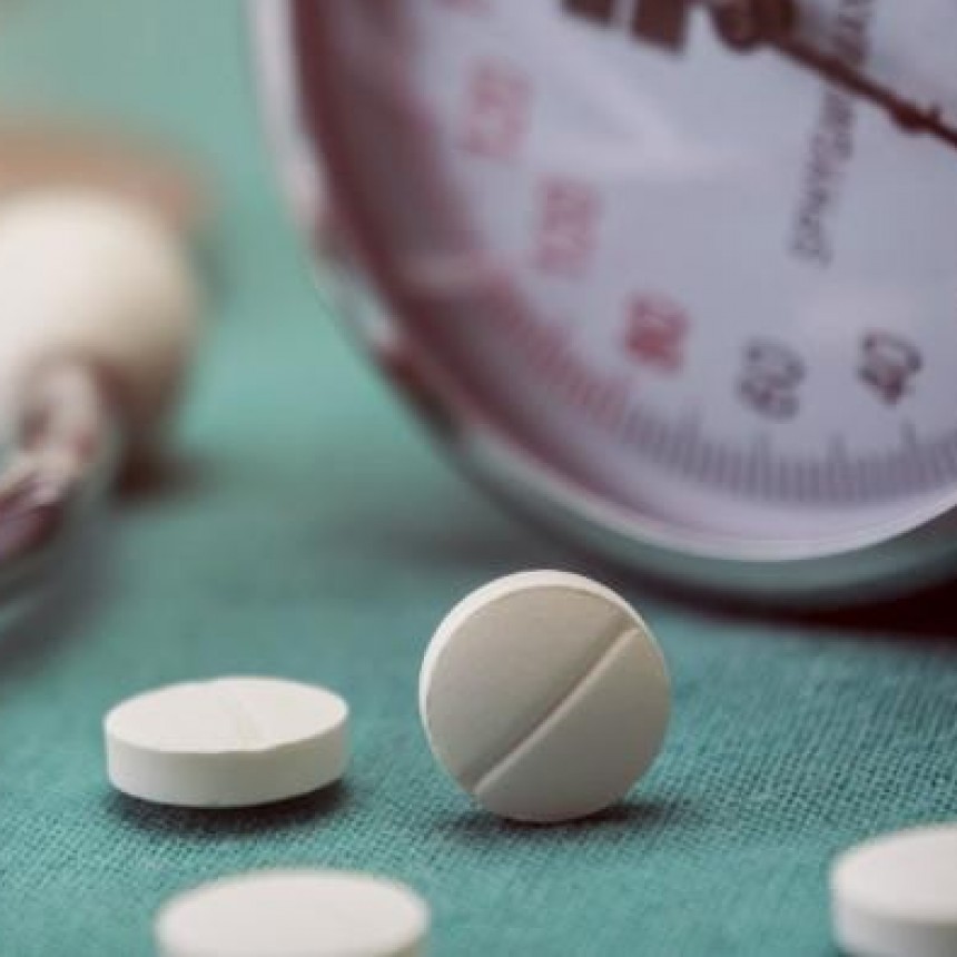 UNA DROGA CONTRA LA HIPERTENSION MERMARÍA  EL RIESGO DE MUERTE POR COVID