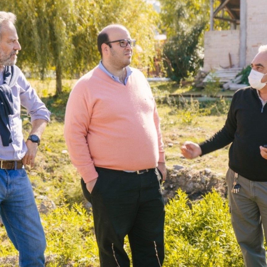 Acueducto Norte: El Ministro kozicki y autoridades de Aguas de Catamarca recorrieron obras.