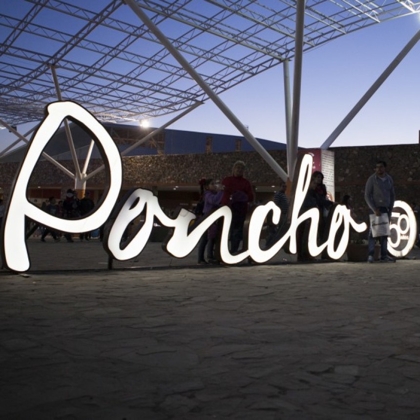 LA PRESENTACION DEL PONCHO YA TIENE FECHA