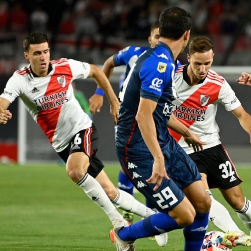 Velez vs River: Horario, TV y Formaciones