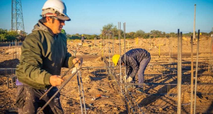 Se construyen más de 300 viviendas en el sur de la Capital con fondos provinciales 