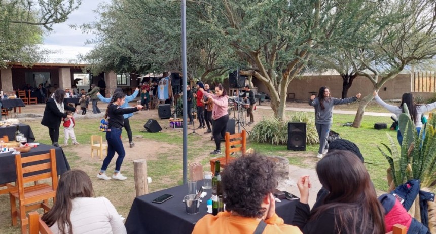 Éxito total de la Fiesta Puneña