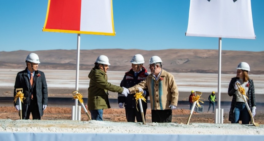 Catamarca y Salta acuerdan avanzar con mineras en plan de infraestructura para la Puna 