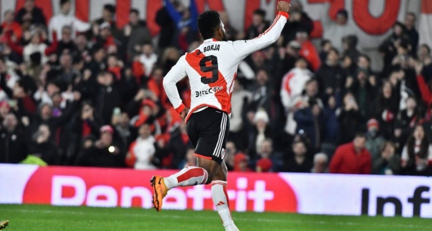 Con un hat-trick de Borja, River derrotó a Tigre