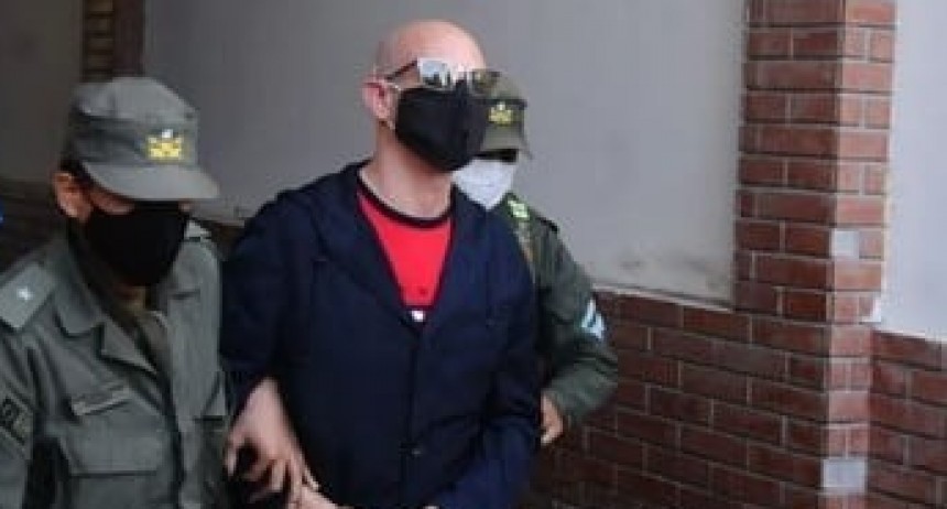 Ahorristas se manifestaron nuevamente frente a la casa de Bacchiani, tras la huelga de hambre que empezó el 