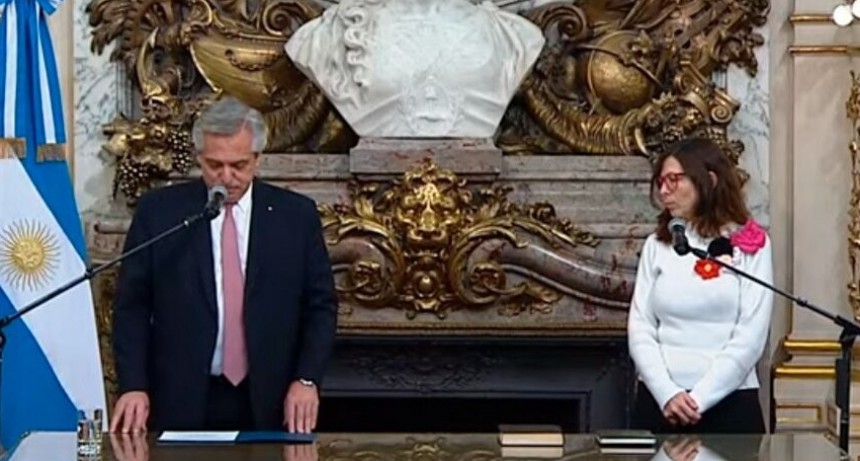 Batakis juro como nueva ministra de Economia