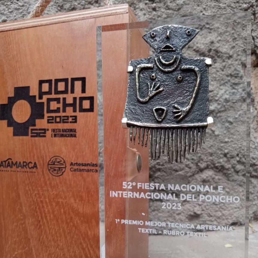 Así es la estatuilla que recibirán los mejores artesanos del Poncho 2023