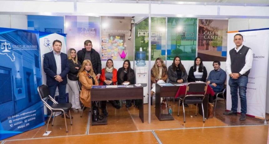 Consultorio gratuito en la Fiesta del Poncho 